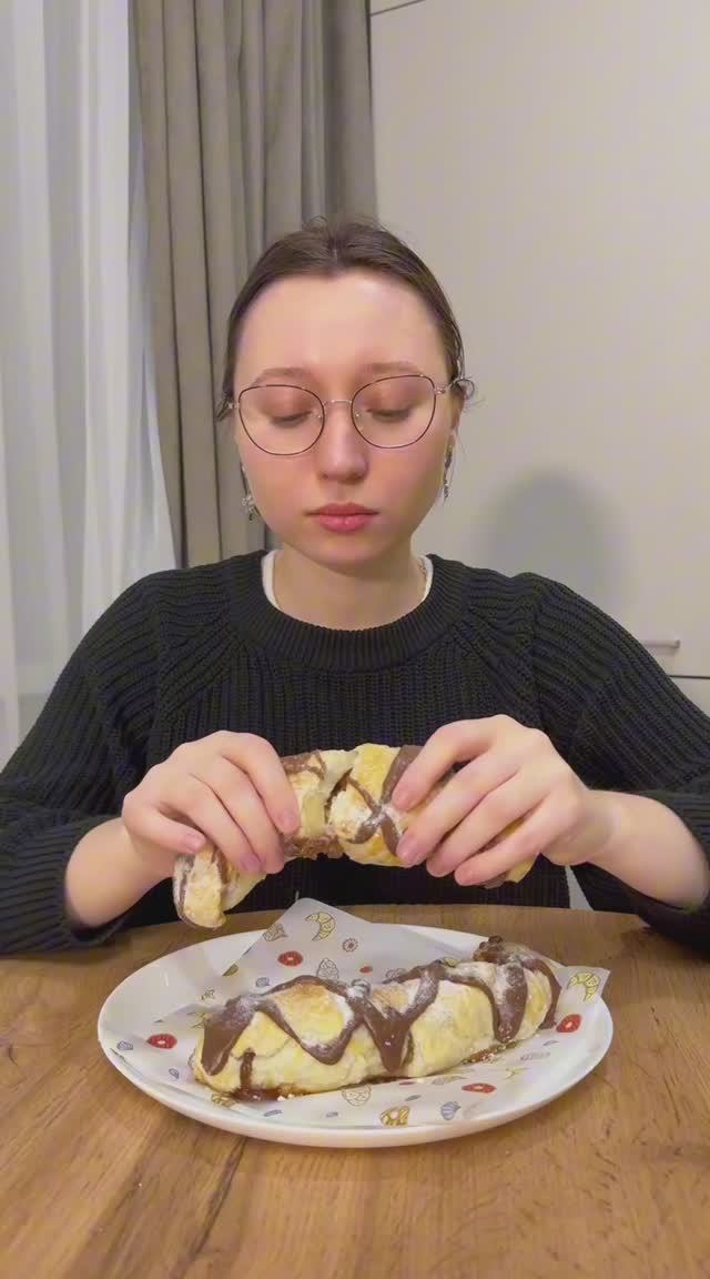 Такой десерт любители сладкого точно оценят 🍫