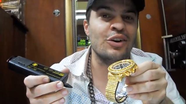 KING MITCH 2- 60kt NEW BREITLING REAL YELLOW DIAMONDS 2011 смотреть онлайн