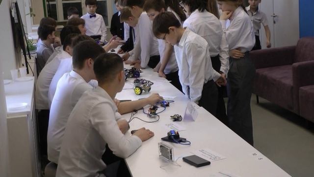 "Неделя высоких технологий" МАОУ лицей №28