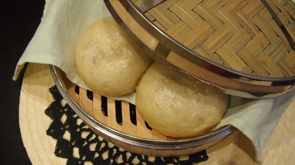 Корейская кухня: Паровые пирожки Пигоди (Пян Се) смотреть онлайн