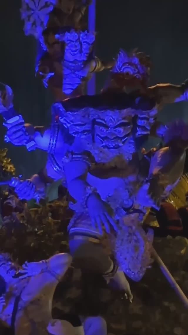 Бали гуляет Новый год! 28.03.2025 Завтра день тишины! смотреть онлайн