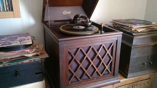 Rosy Cheeks - Club De Vingt Orchestra - Edison DD Diamond Disc B16 Chalet Phonograph смотреть онлайн