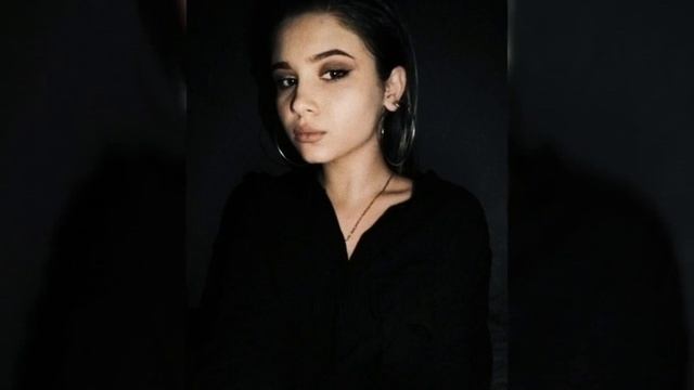 Yana - Love is a bitch (cover) смотреть онлайн