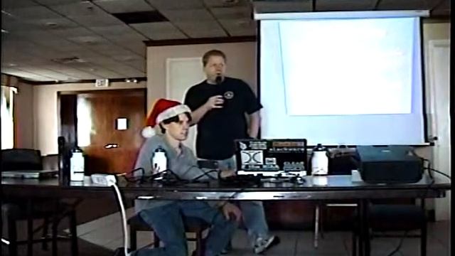 Hacking your way to a job - Joe Klein смотреть онлайн