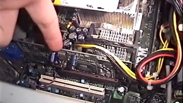 IBM NetVista A22p (2002) смотреть онлайн