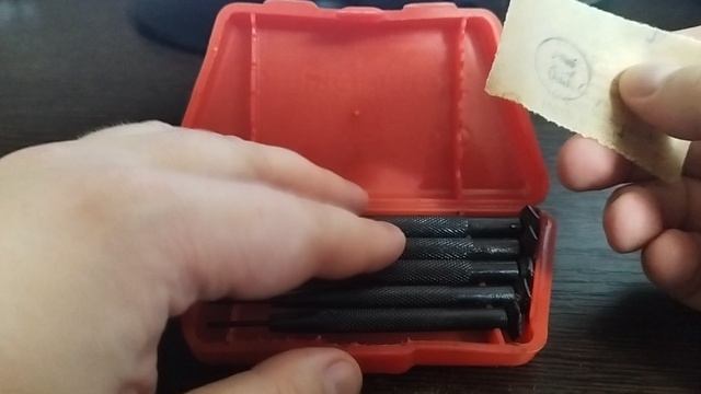 Обзор на новые советские часовые отвёртки прямо с хранения со времен СССР. смотреть онлайн