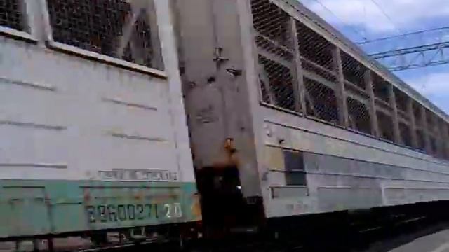 10.05.2012. 'ВЛ80С-2263/2246' с грузовым. смотреть онлайн