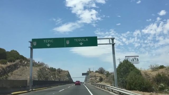 Community Dining: Worldwide Traditional Recipes | Garden Home (1605) смотреть онлайн