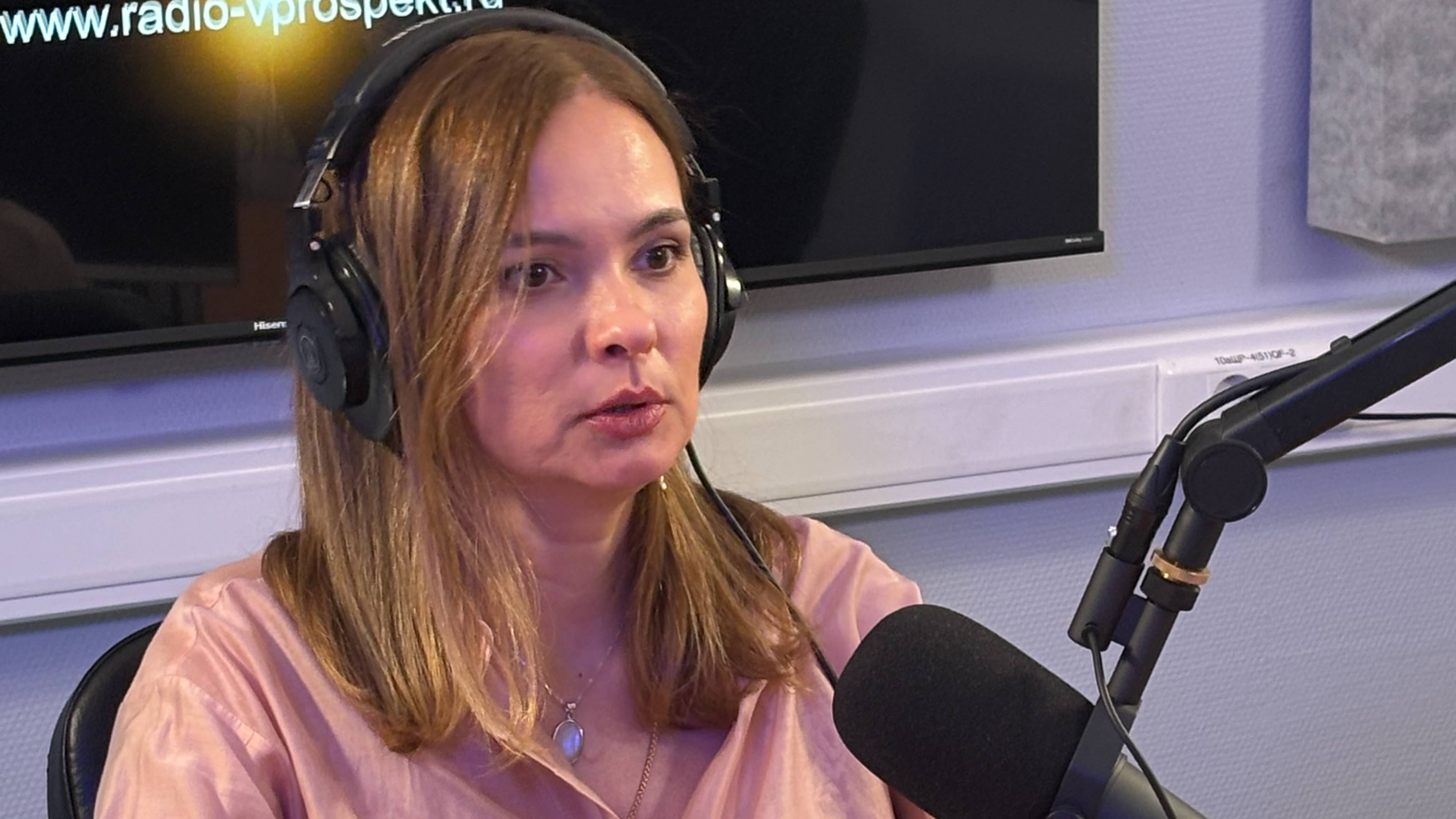 Нужно ли отвечать на манипуляцию контрманипуляцией? смотреть онлайн