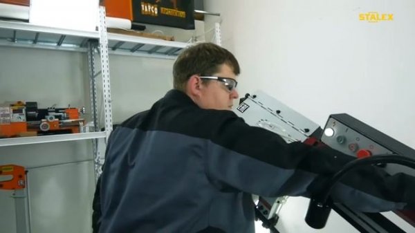 Ленточнопильный станок STALEX BS-916V.