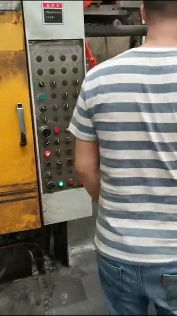 Aluminum die casting process -zinc die casting смотреть онлайн