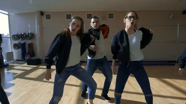 Mavado & Jah Vinci - Live to make /dancehall choreo by Shved / Far East смотреть онлайн