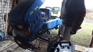 Ну, Аля сама предложила... Деревенские будни