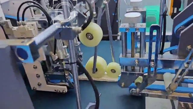 Фальцевально склеивающая линия. Работа с коробками шириной 130 мм смотреть онлайн