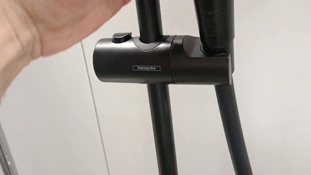 26097670 Vernis Shape Showerpipe 230 1jet EcoSmart with thermostat, Matt Black смотреть онлайн