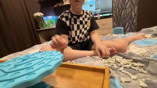 Распаковка космонавтов