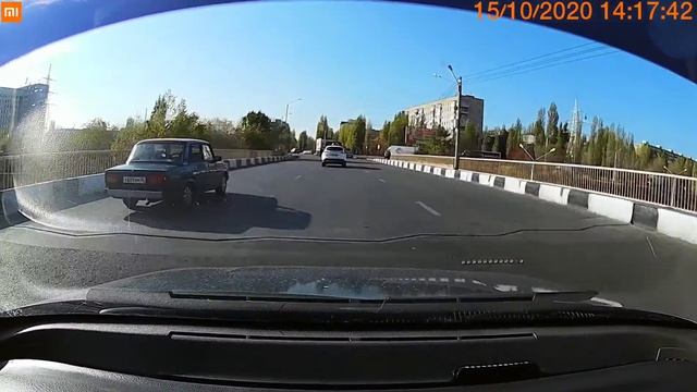 Воронеж и любимые ,,кольца,, кто скажет что мешало сразу занять нужную полосу? смотреть онлайн