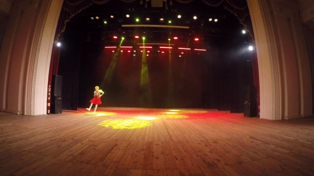 София Лазовская "Веселый тамбурин" смотреть онлайн