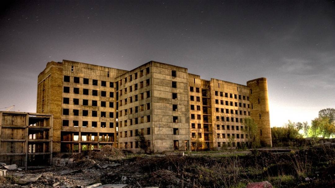 История диггеров: Заброшенная больница. смотреть онлайн