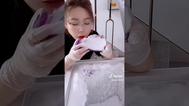 1000009872.mp4 смотреть онлайн