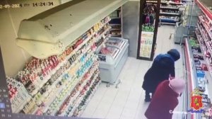 Во Владимире цыганка украла из сумки 83-летней пенсионерки 50 тысяч рублей