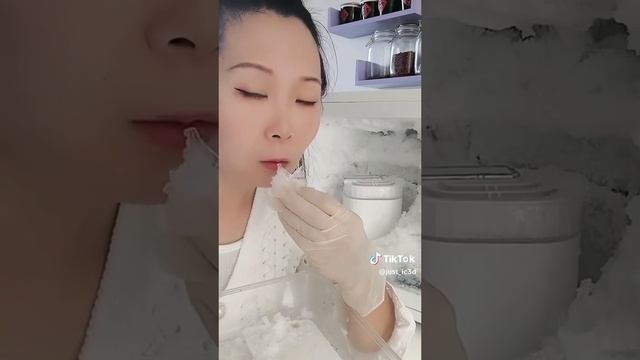 1000009871.mp4 смотреть онлайн