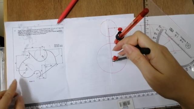 GKT T4 Lukis semula pencontoh elips, parabola, tangent s17 смотреть онлайн