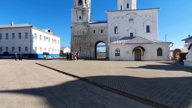 Свято-Боголюбский женский монастырь находится в посёлке Боголюбово Суздальского района Владимирской смотреть онлайн