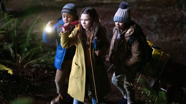 Сериал Домой засветло - 2 сезон 6 серия / Home Before Dark