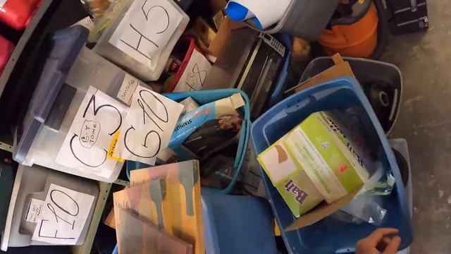 Решили Продать Ещё Один Склад! Зачем Мы Покупаем Ещё Один Автобус? Dodge Grand Caravan VS Chrysle смотреть онлайн