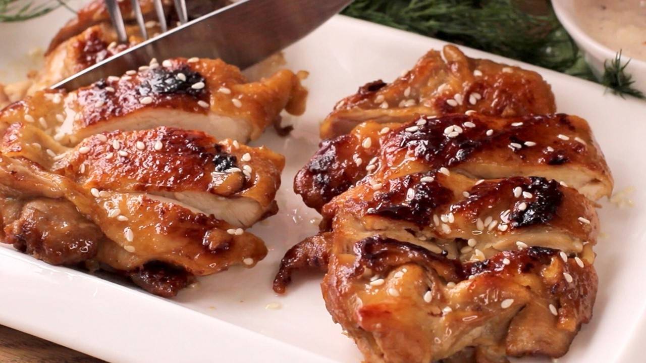 Эту Курицу на сковороде Хочется готовить снова и снова. КУРИНОЕ ФИЛЕ В СОУСЕ НА СКОВОРОДЕ. смотреть онлайн