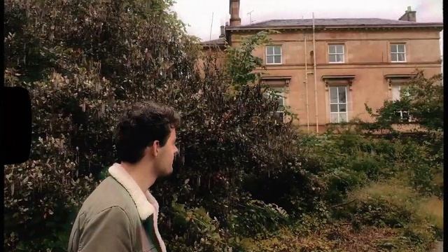 Euan Allison, Lily Williams - Lego Bricks (Official Video) смотреть онлайн