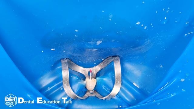 Изоляция одного зуба фронтальной группы для эндодо-работы, кламп W9 DET.expert & Sanctuary 4K смотреть онлайн