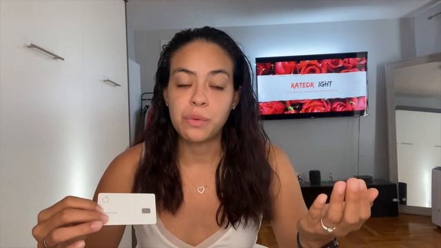 Apple Card Is Amazing Here's Why! (Unboxing + Benefits) смотреть онлайн