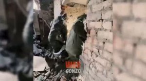 Бойцы эвакуировали раненого сослуживца из Новоалександровки