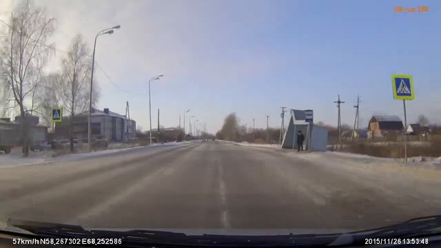 FILE2366 Тобольск мкр Иртышский Шевролевдалеке разворачивается перед носом у Матиз смотреть онлайн