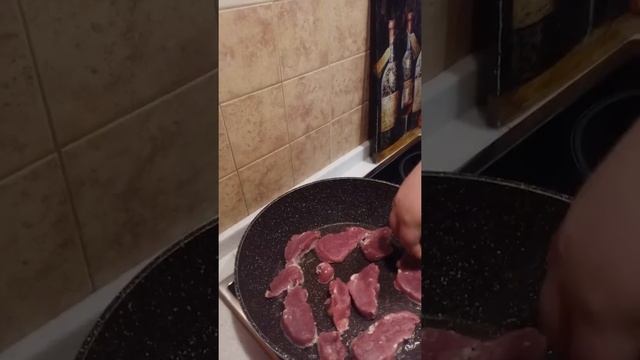 Как быстро и вкусно приготовить свинью выреску смотреть онлайн