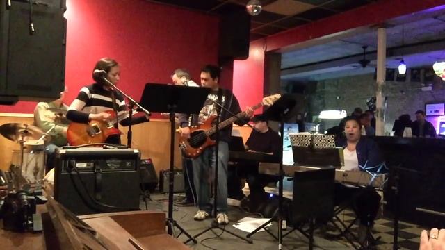 OTSFM Classic Album Ensemble Plays Skylarking - Earn Enough For Us смотреть онлайн