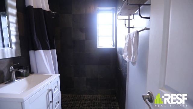 32 Carlisle Dr Miami Springs, FL 33166 смотреть онлайн