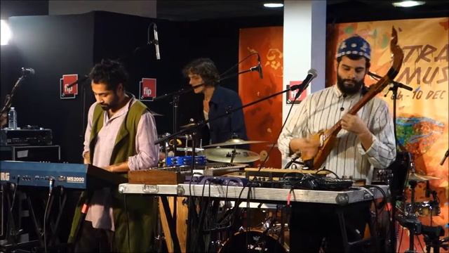 FLAMINGODS en Showcase@Transmusicales Rennes Trans 2017 смотреть онлайн