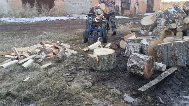 Самый надëжный дровокол Дровосек смотреть онлайн