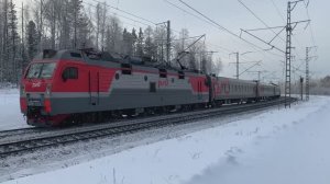 Поезда России зимой на перегоне "Снежница - Кача" (Красноярский край) | Железная дорога