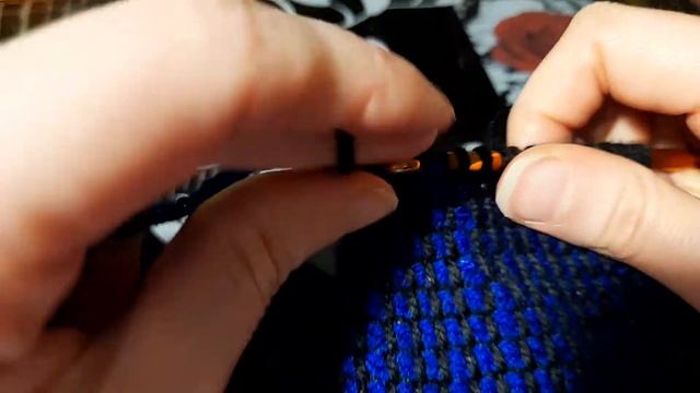 Тунисское вязание двумя цветами. Стандартный узор. смотреть онлайн