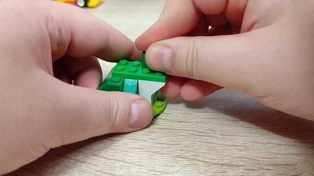 Собираем Царевну-лягушку из LEGO смотреть онлайн