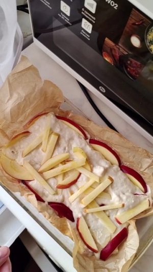 ПИРОГ ИЗ ЯБЛОК НА КЕФИРЕ