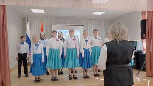 Вокальная группа сводного хора. «Треугольники писем солдатских».