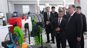Эмомали Рахмон открыл новые предприятия на севере Таджикистана