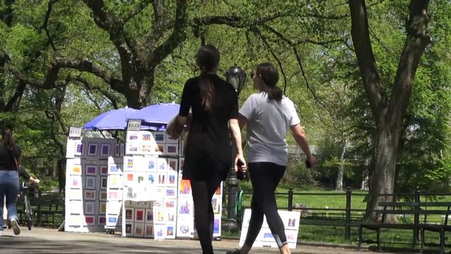 WET FART Prank In Central Park! Daddy's KARATE KICKFLIP!!