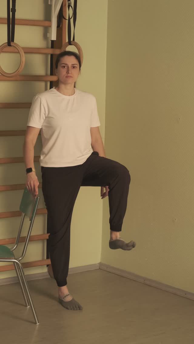 Сначала сила, потом баланс ⚖️ Не пытайтесь тренировать наоборот #лфк #реабилитация