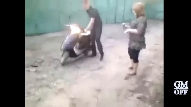 Подборка FAIL за Декабрь 2 (Приколы, угар) Best fails of the week compilations by GodmodeOff смотреть онлайн